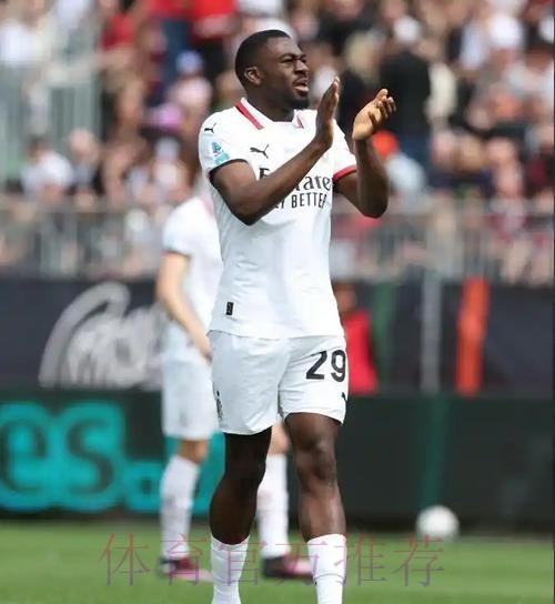 德媒:约维奇想回德甲踢球 但目前不知哪些球队有意